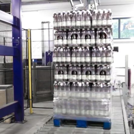 packaging-solutions-for-drinks-standard-palletizing-solution-07